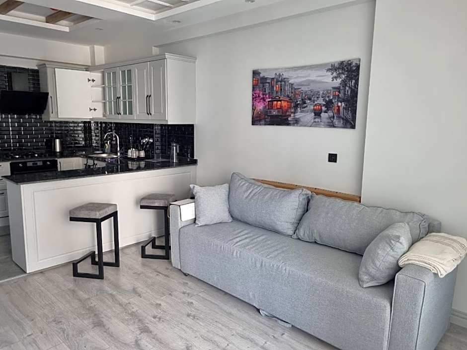 Uğur Apart Sea View