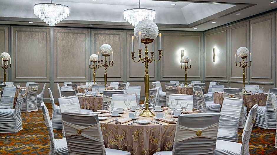 Holiday Inn Winnipeg-South By IHG