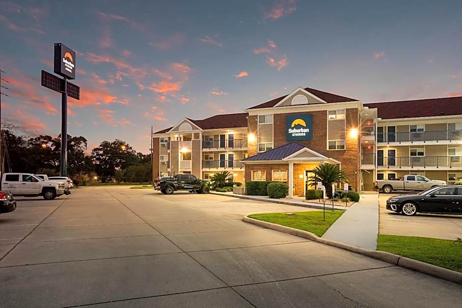 Suburban Studios Biloxi North Area