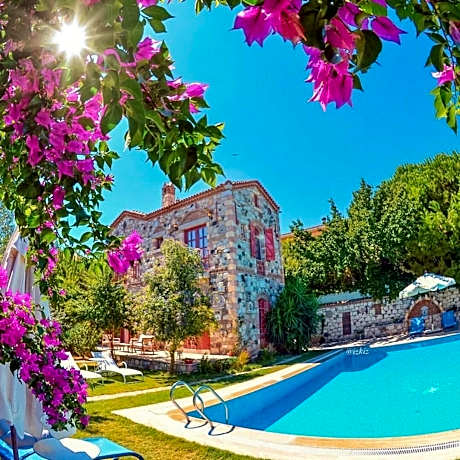 Alacati Zeytin Konak Hotel