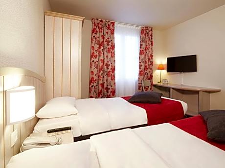 Standard Twin Room with One Sofa Bed