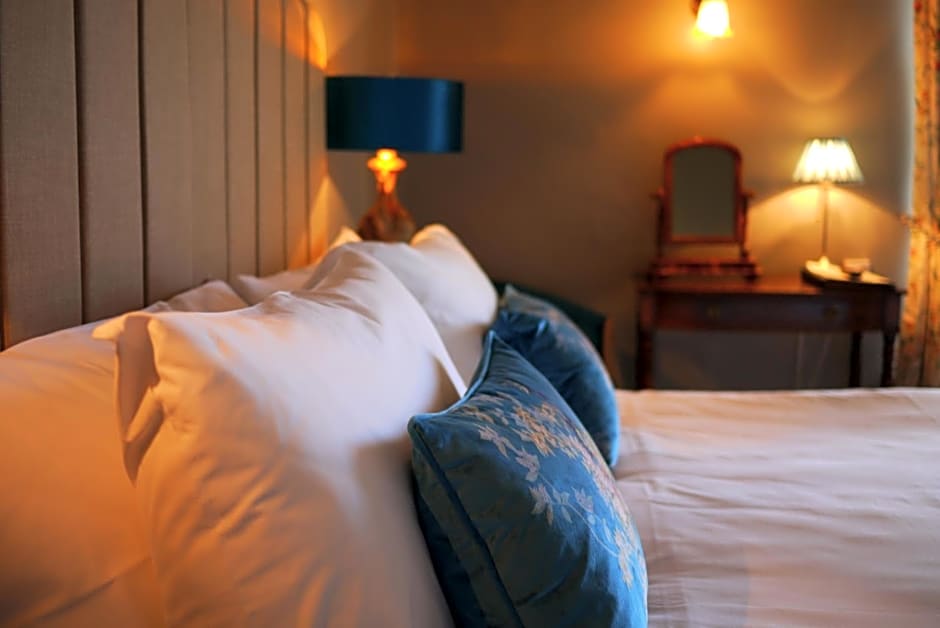 Glewstone Court Country House Hotel