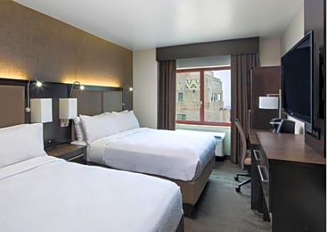 Room with Two Beds - Hearing Accessible - Non-Smoking