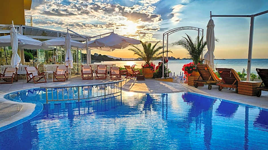 Aphrodite Beach Hotel