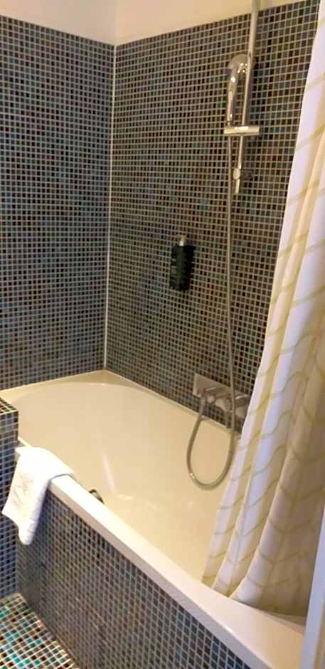 Hôtel Jeanne d'Arc Le Marais