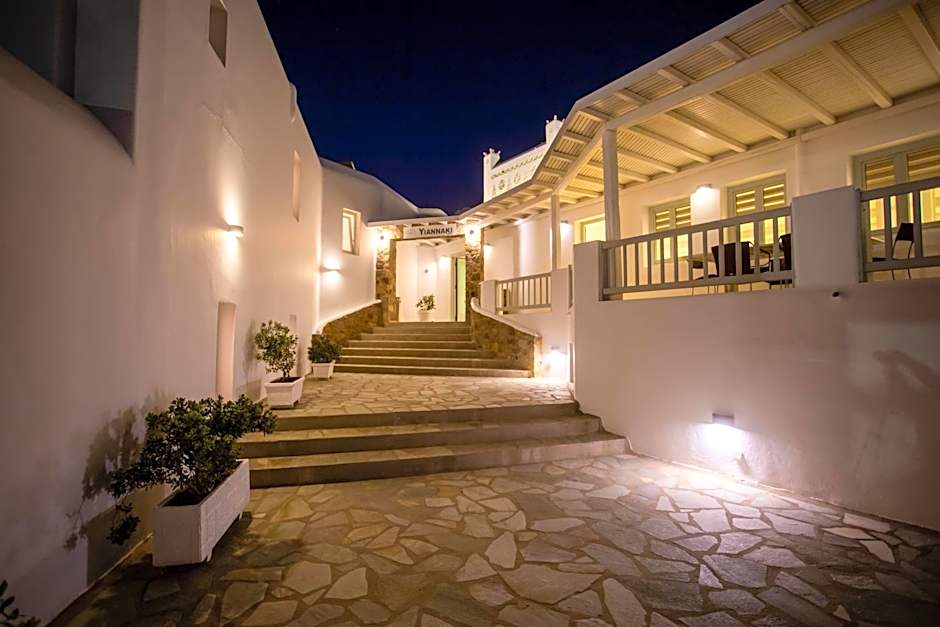 Yiannaki Hotel