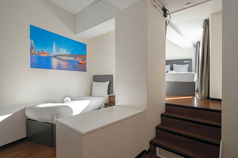 easyHotel Rotterdam City Centre