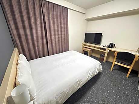 Standard Double Room - Smoking - No Daily Cleaning
