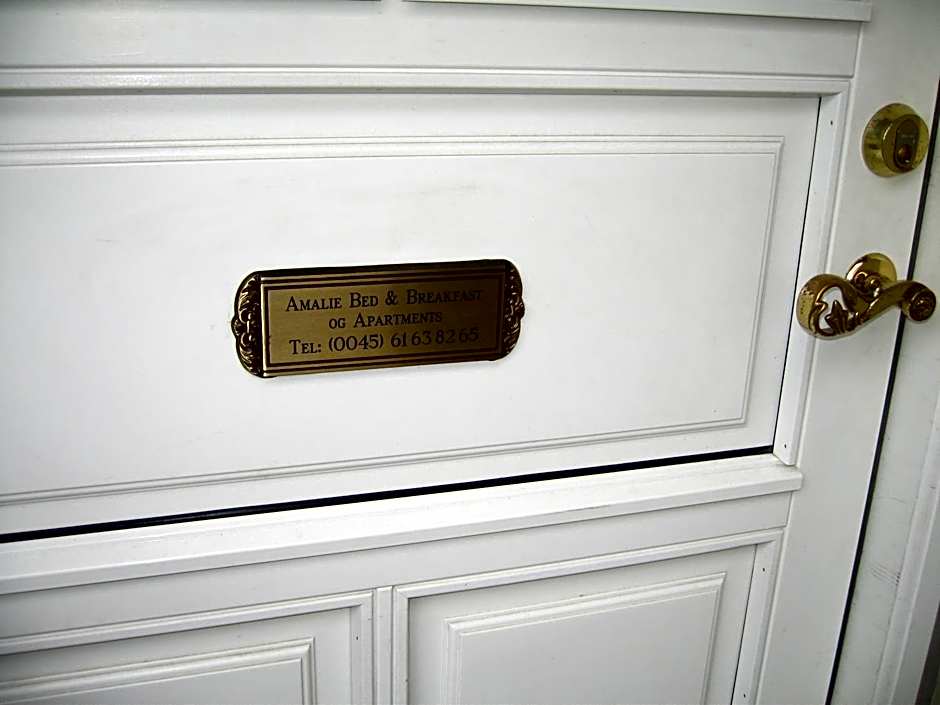 Amalie Bed and Breakfast & Apartments