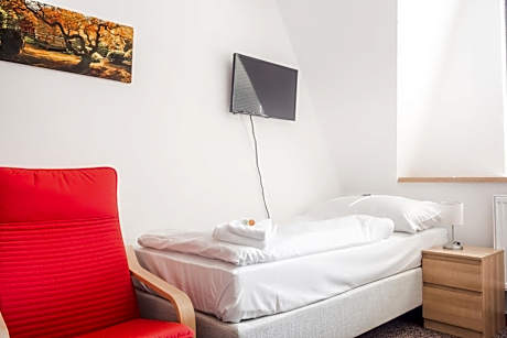 Triple Room with Private Bathroom