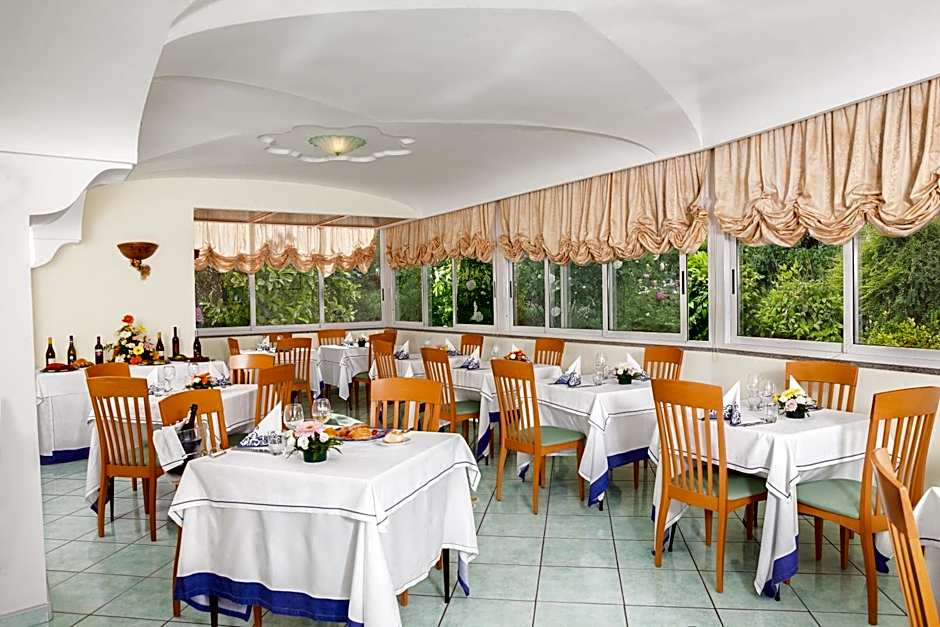 Hotel Villa Sirena - Thermae & SPA