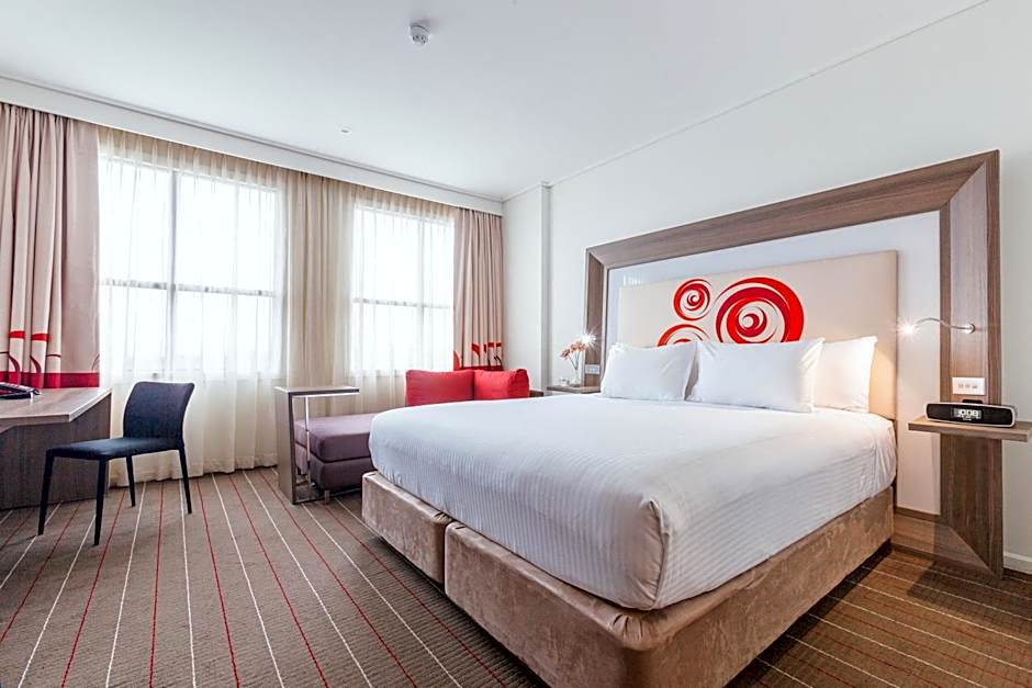 Novotel Glen Waverley Hotel