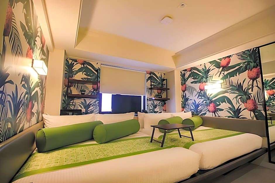 Mella Hotel Manila near NAIA Airport
