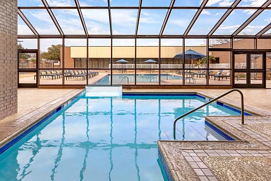 Hilton Arlington