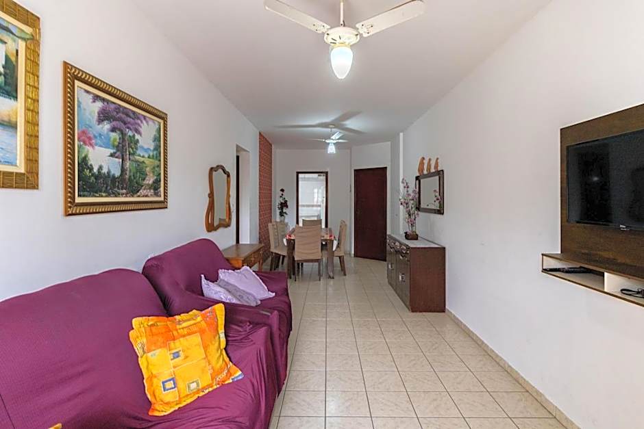 Apto com bela vista a 100m da Praia da Guilhermina