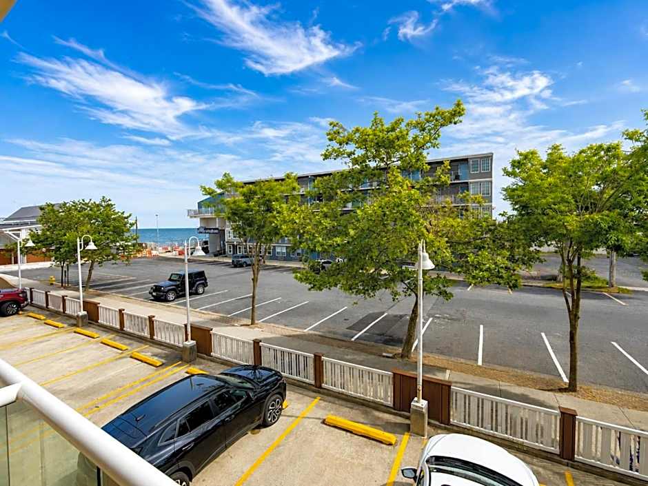 Atlantic Sands Hotel and Conference Center