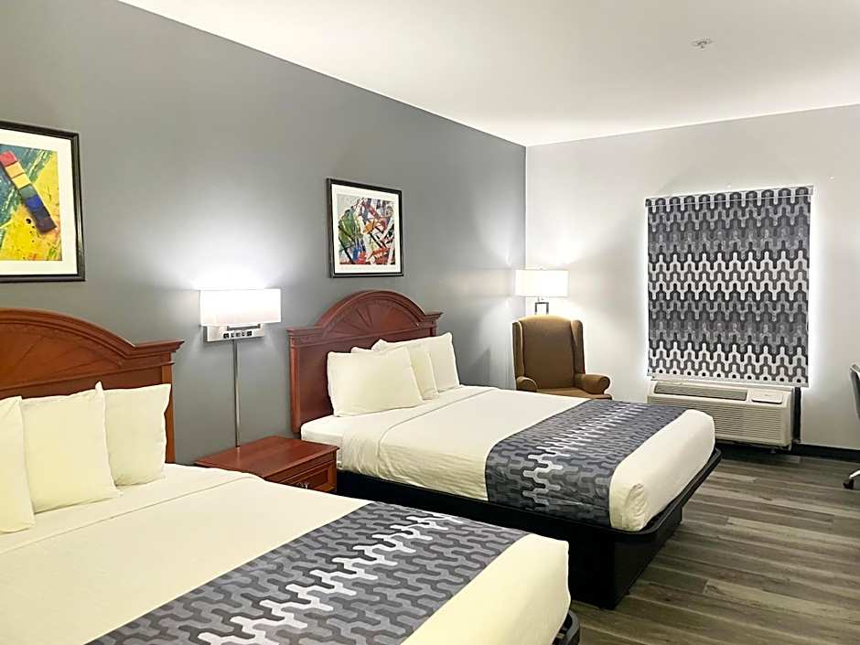 Grand Vista Hotel & Suites