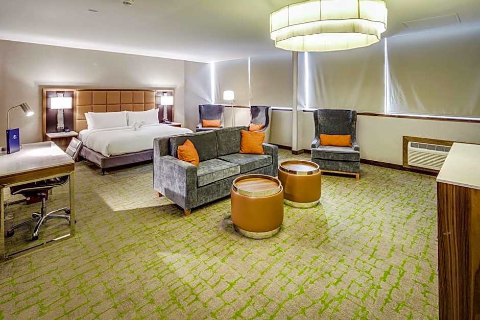DoubleTree by Hilton Huntington, WV