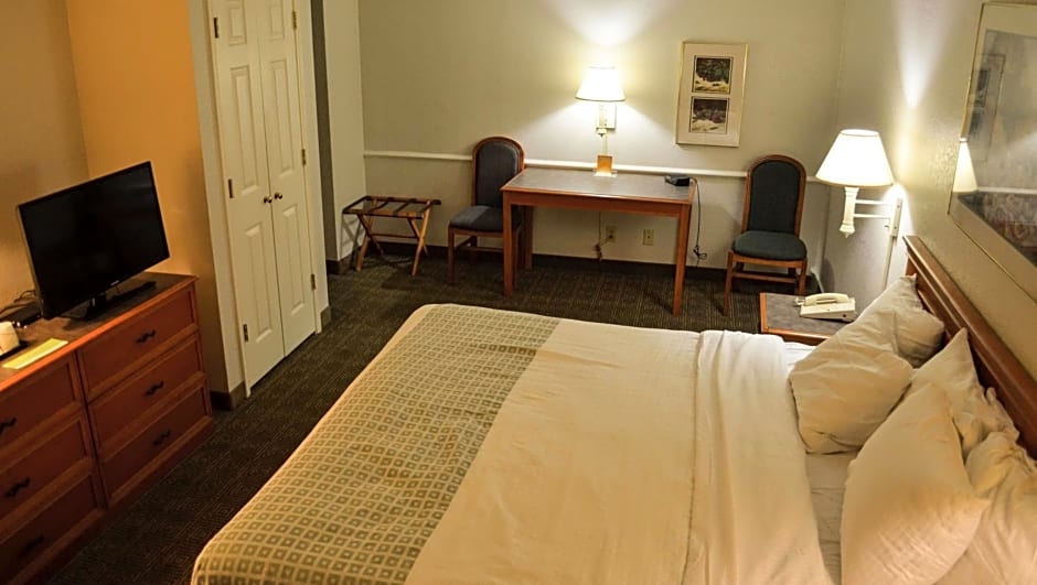 Magnuson Hotel Texarkana