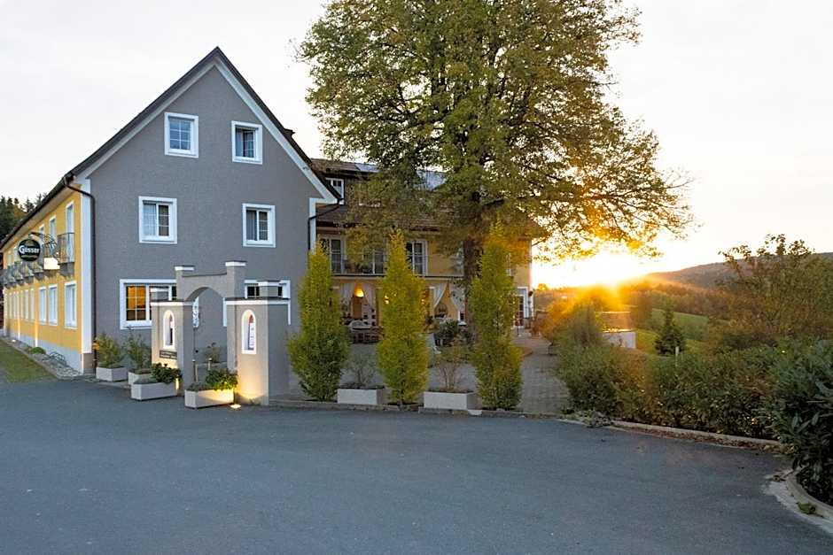 Winzerhotel am GUT MOSER