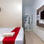 RedDoorz @ Jalan Otista Karawang