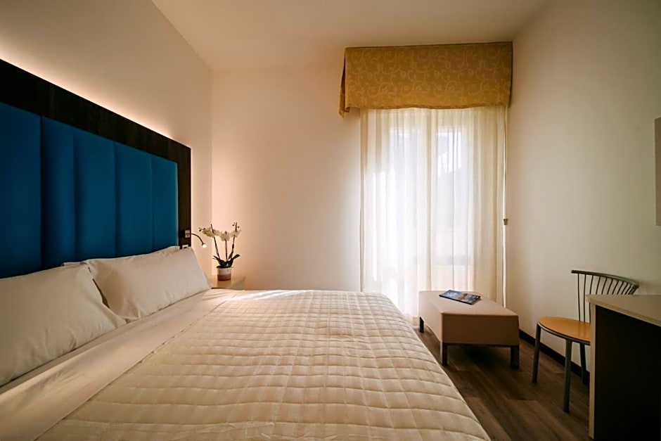 Maison Hotel Lalla
