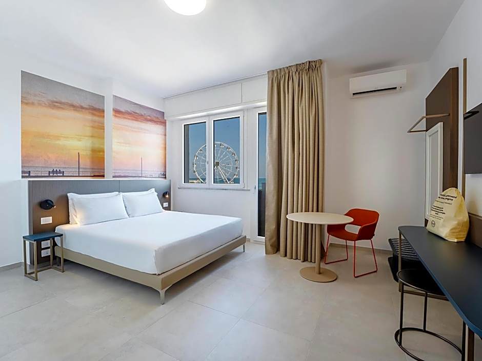 B&B HOTEL Pesaro Des Bains