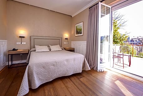 Double Room with Terrace