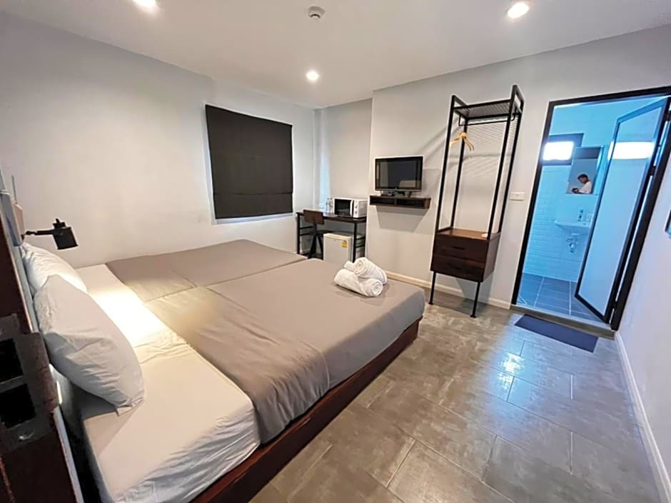 WiRE BANGKOK PRAKHANONG