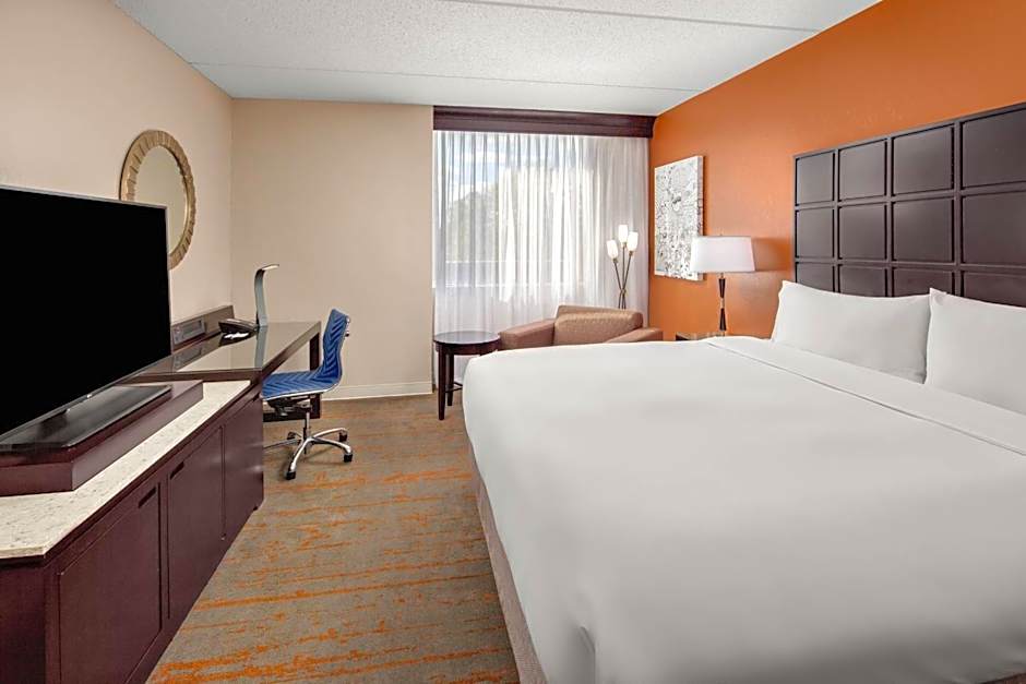 Renaissance by Marriott Indianapolis North Hotel