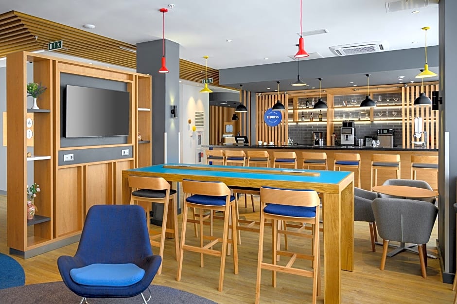 Holiday Inn Express Almaty By IHG