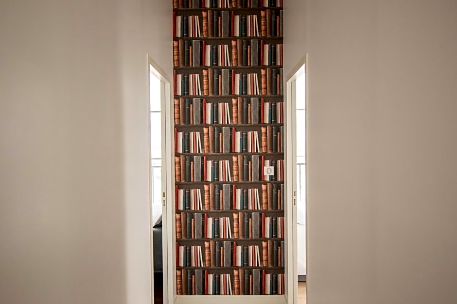 15ème droite - Tour Perret - Centre-Ville - 4 étoiles