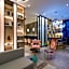 Orange Hotel Jinji Lake in Suzhou Center