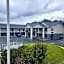 Days Inn by Wyndham Dahlonega University Area