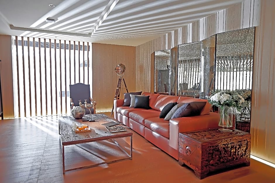 Arcadia Suites Bangkok