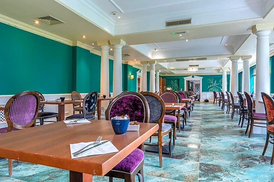 Winchester Wessex Hotel by Sunday