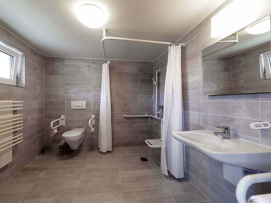 B&B HOTEL Wuppertal-City