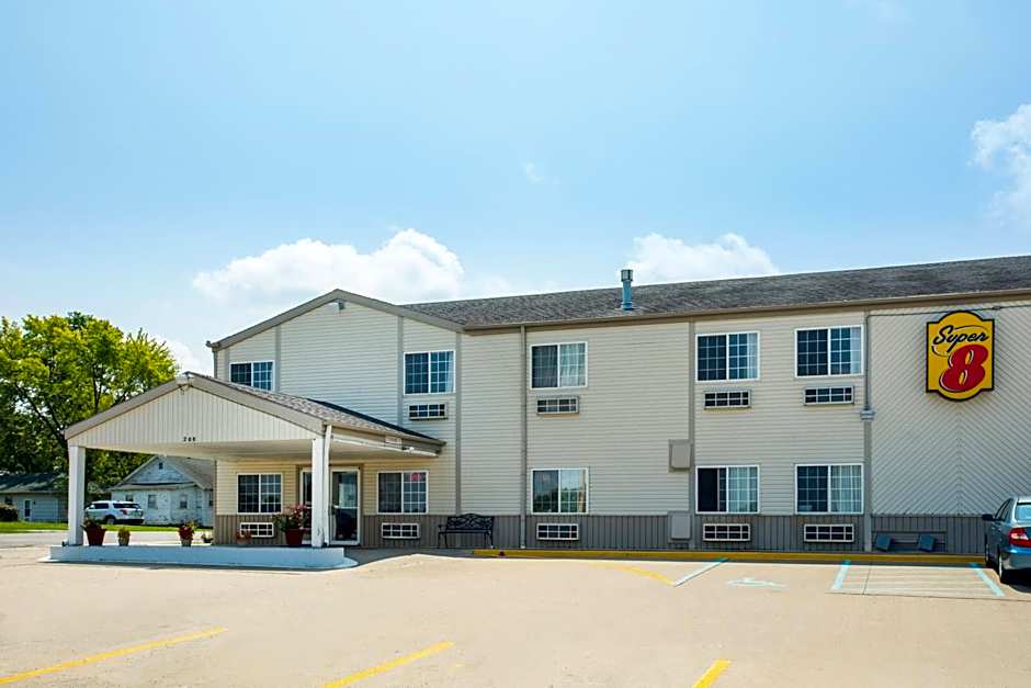 Super 8 by Wyndham Sweet Springs