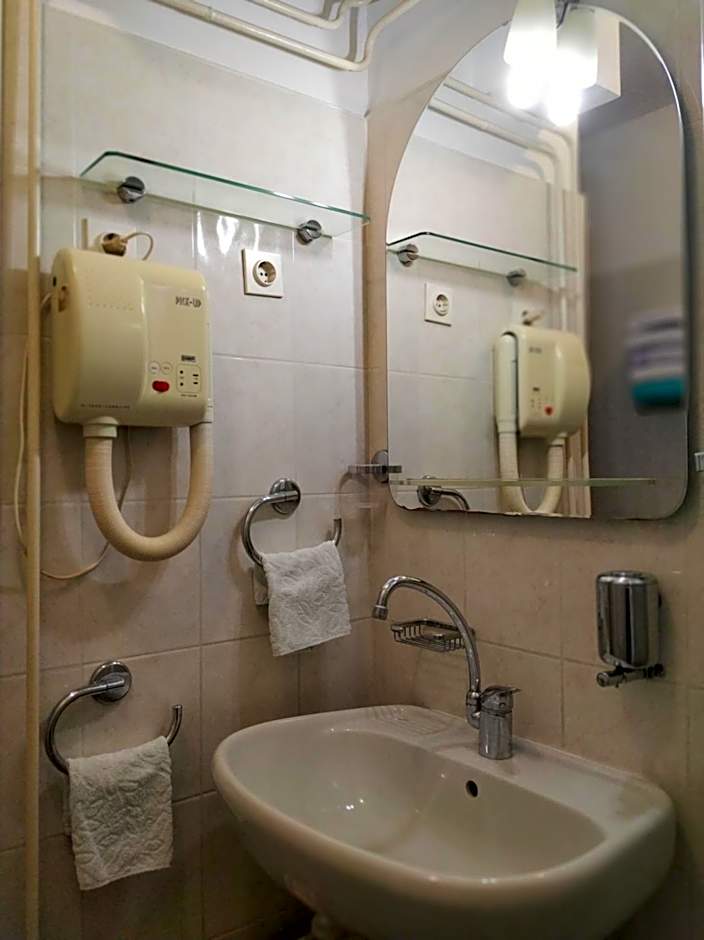 Accomodation Pertout