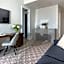 Royal Ariston Hotel