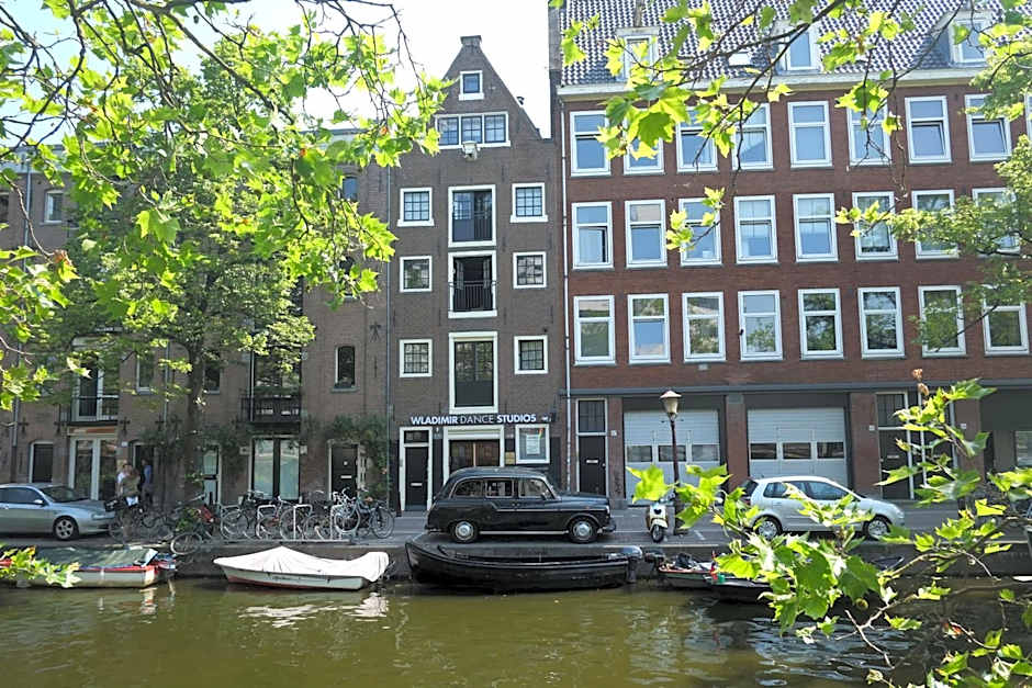 B&B Wladimir Studios