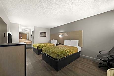 2 Double Beds, Smoking
