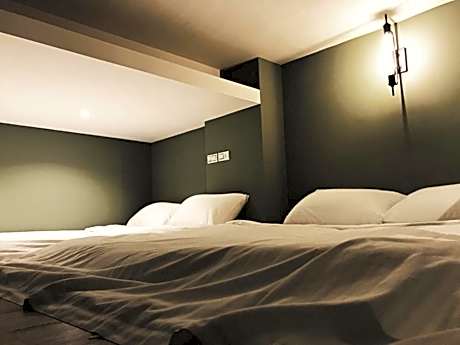 Comfort Quadruple Room