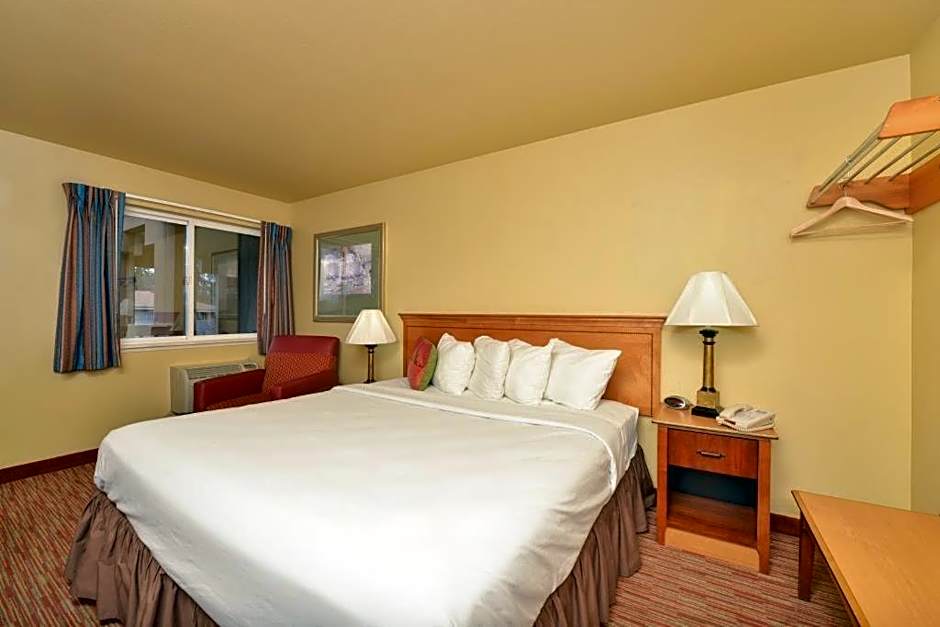 Americas Best Value Inn Lakewood Tacoma S