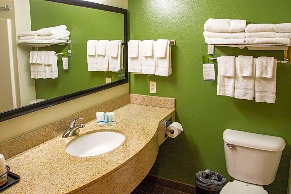 Sleep Inn & Suites Conference Center Eau Claire North