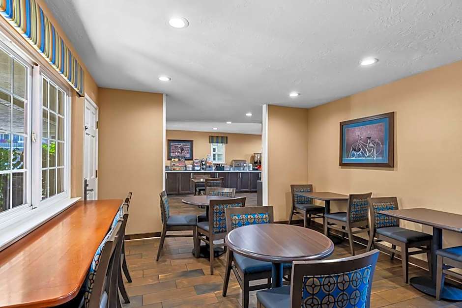 Best Western University Lodge