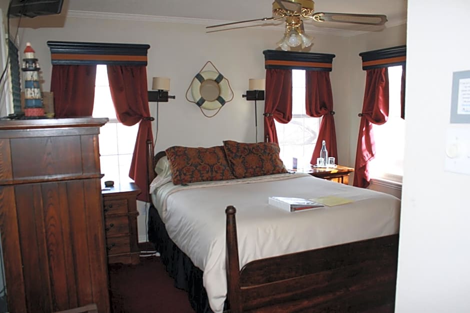 Woodrow House Bed & Breakfast