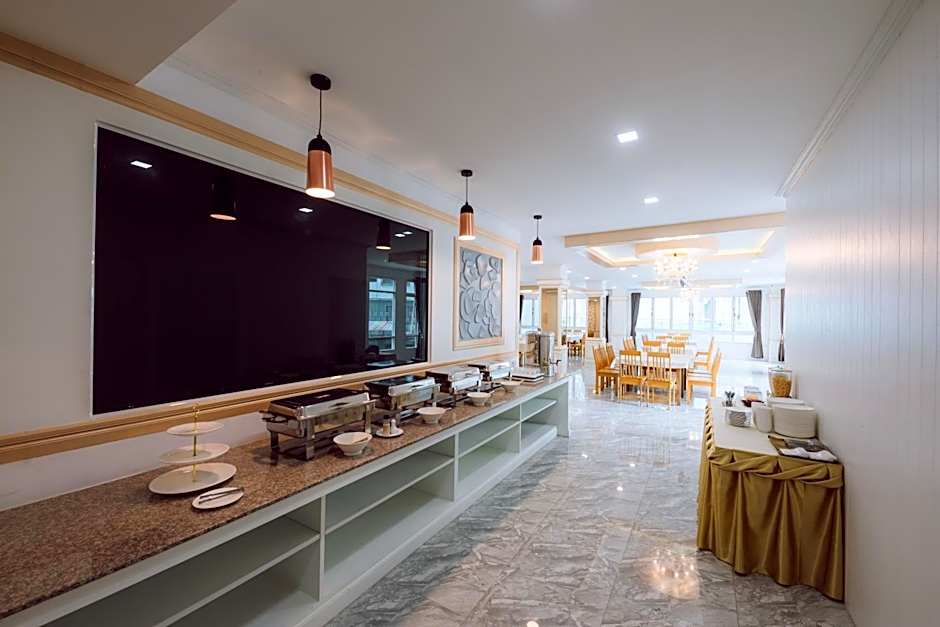 Morakot Twin Chumphon