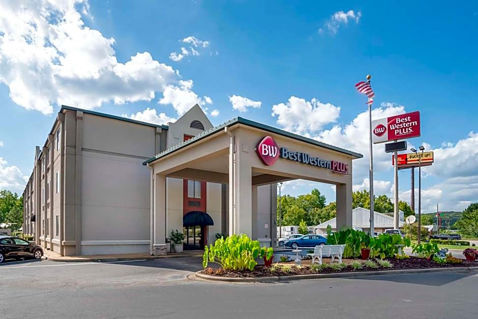 Best Western Plus Oak Mountain Inn