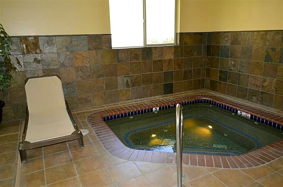 Inn at Cross Keys Station